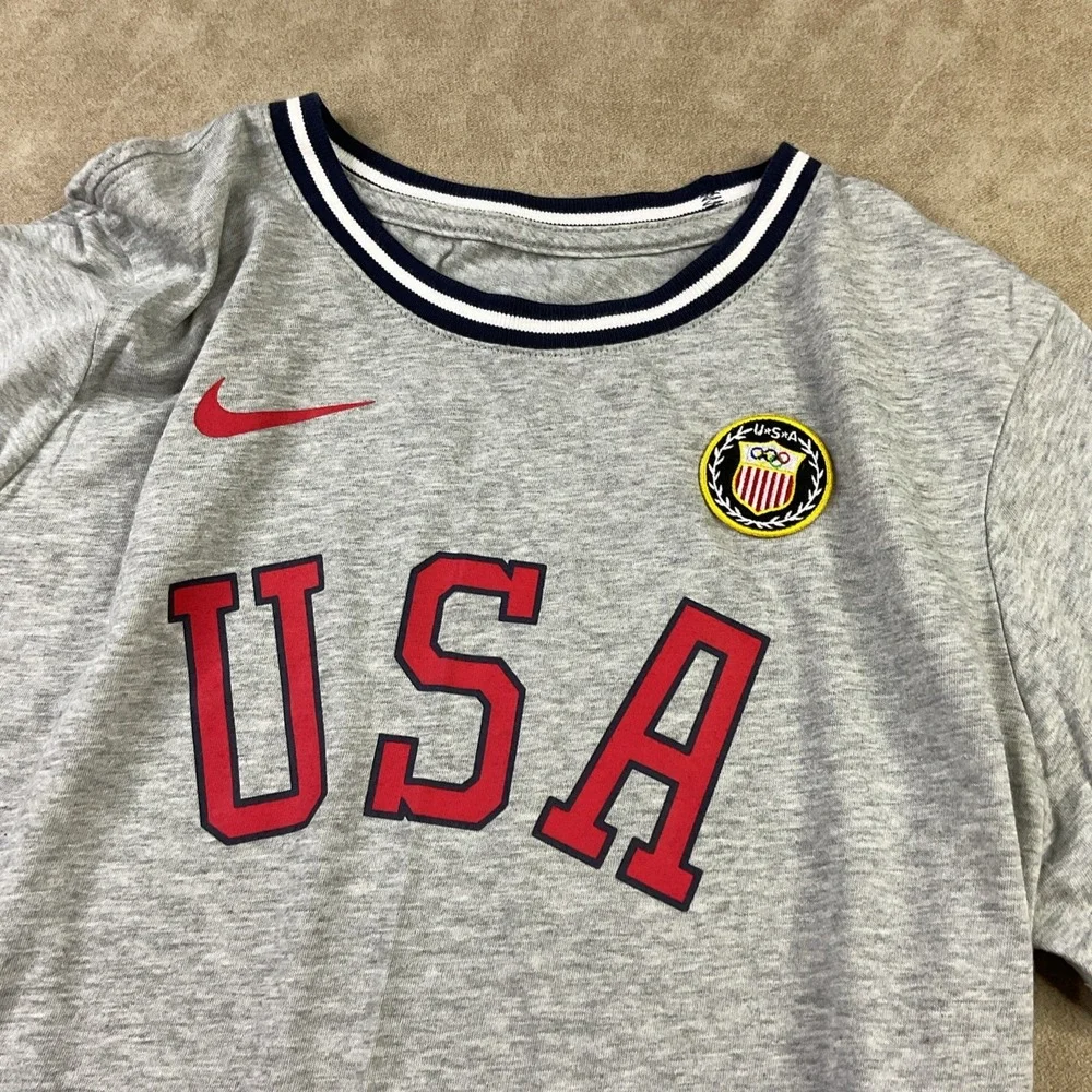 Nike Olympics USA T-Shirt Women Sz M Crewneck Short Sleeve Team Graphic Tee